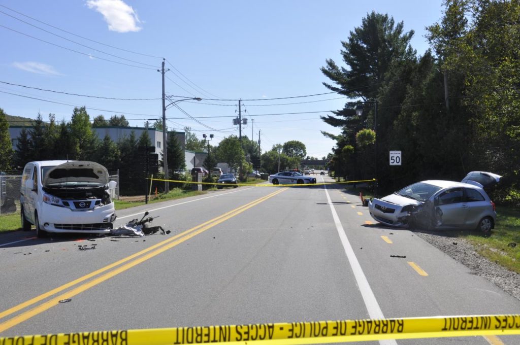 Une femme transportée à l’hôpital après une collision à Mont-Tremblant