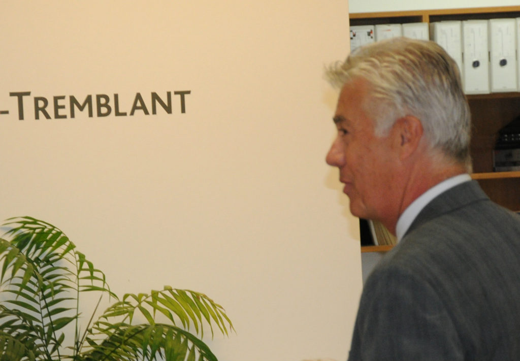 Suspension du directeur de police Michel Ledoux