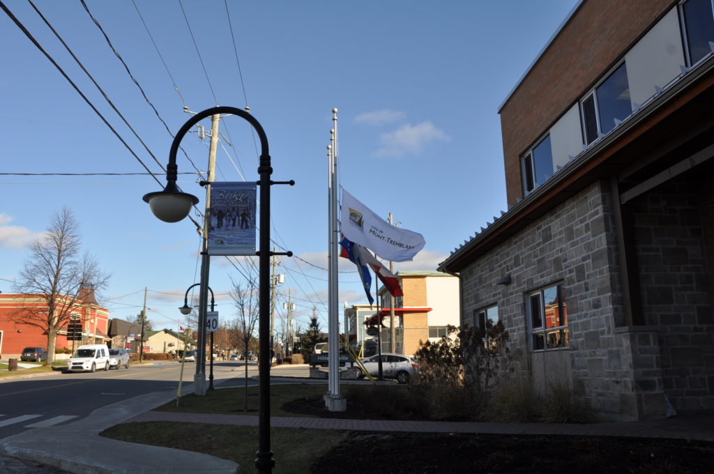 Mont-Tremblant soutient la France