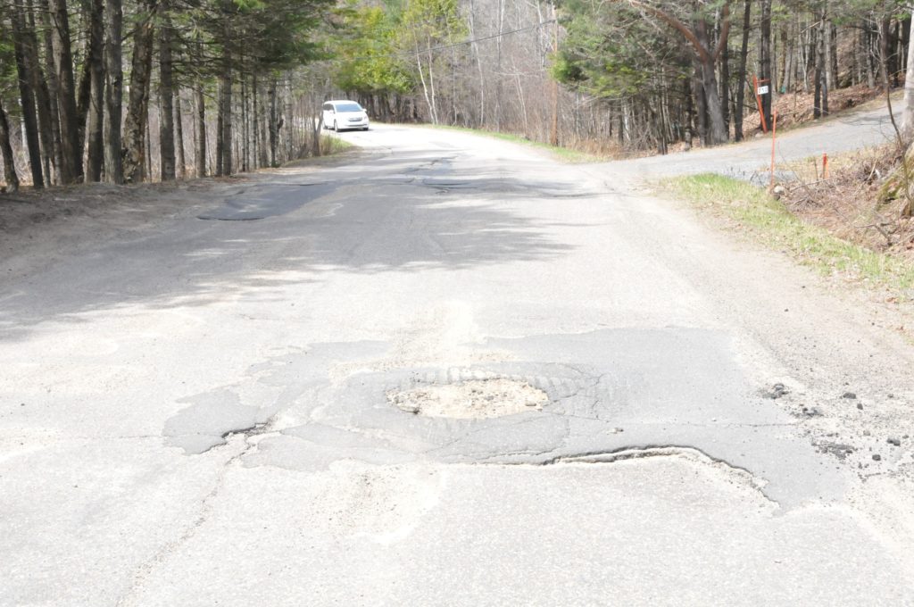 Réparation de route: le chemin Saint-Bernard dans l’attente