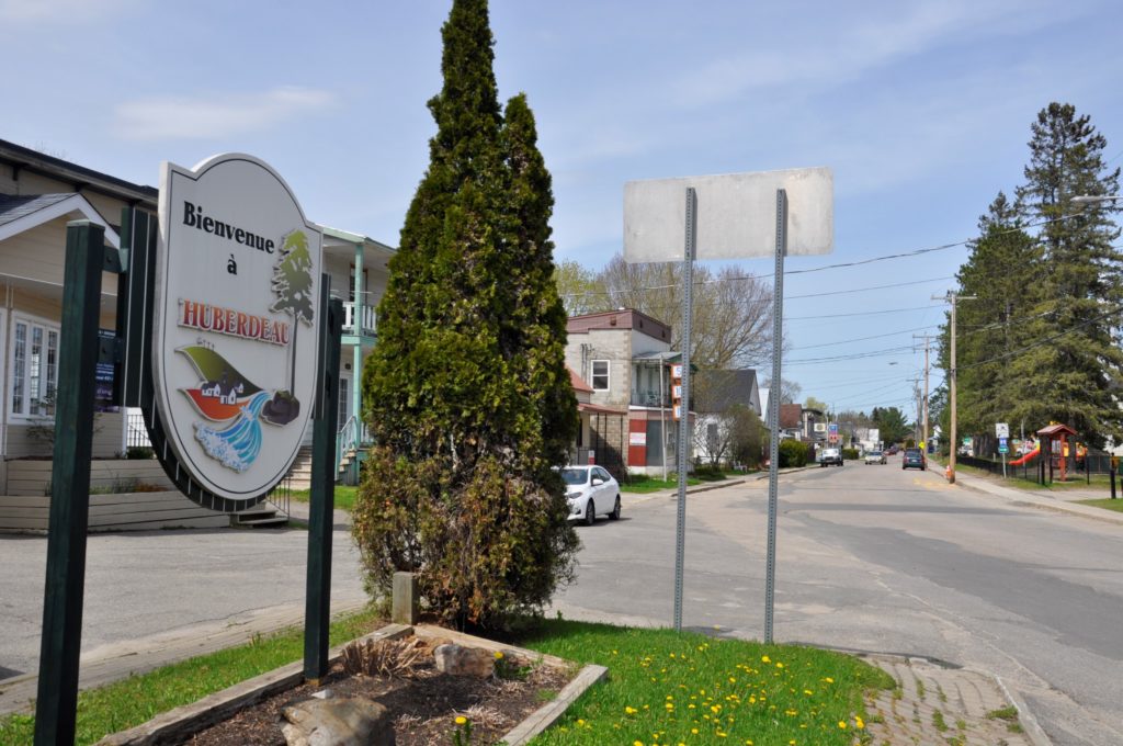 Les Huberdois écoutent les propositions pour leur Principale