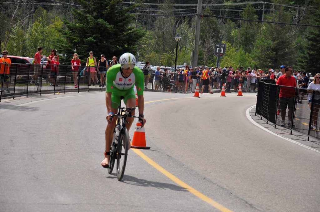 Marino Vanhoenacker est premier après le vélo