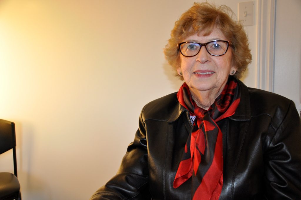 Manque de médecins: Jeanne Doyle ne baisse pas les bras