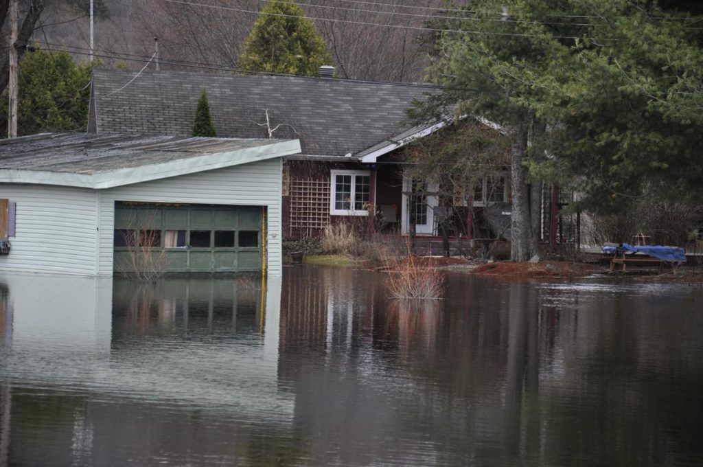 Inondations à Mont-Tremblant : la sécurité publique surveille la situation