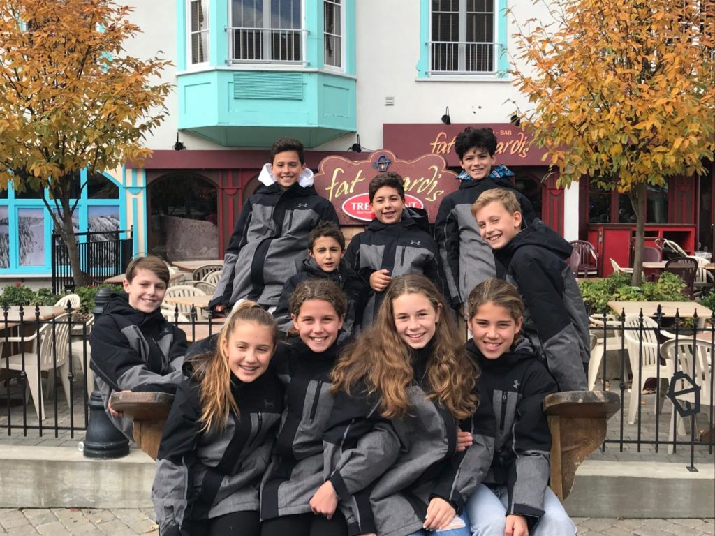 Des jeunes de tout cœur avec les enfants malades au 24h Tremblant