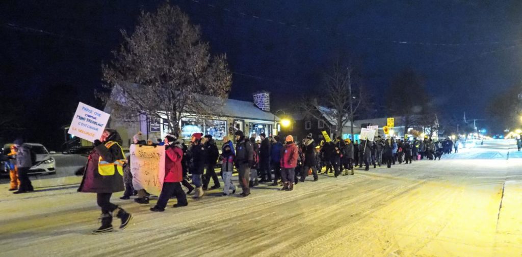 Des Tremblantois manifestent contre l’abolition de la police municipale