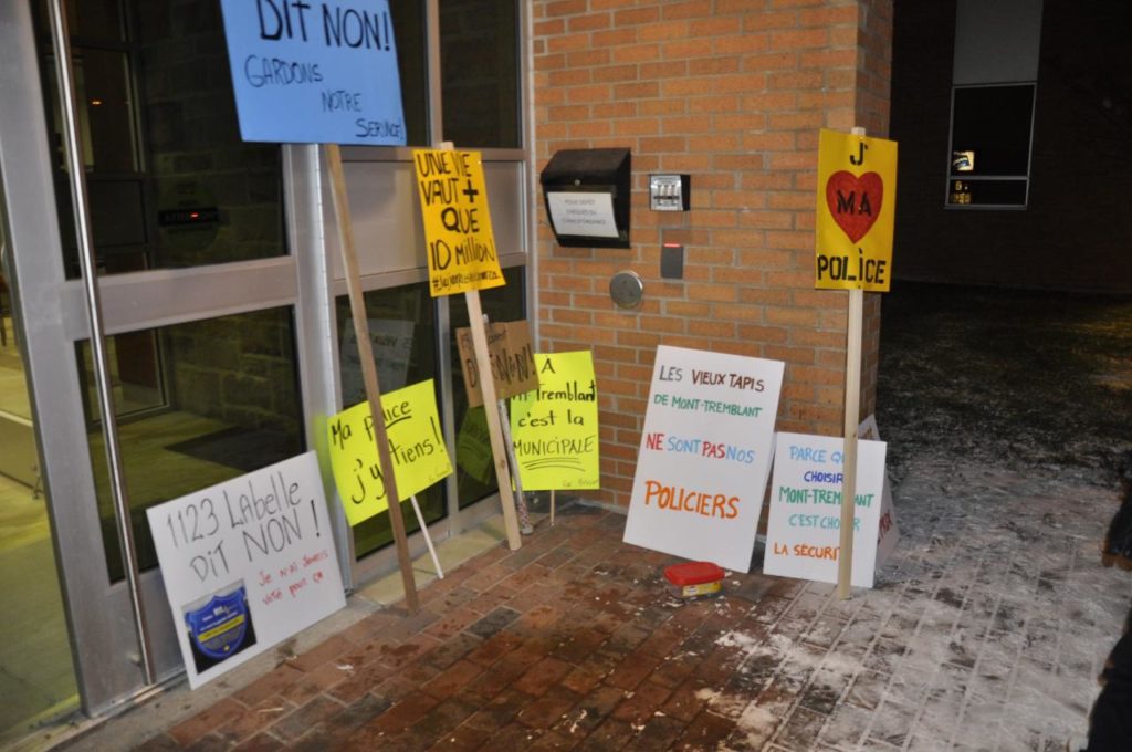 La Fraternité des policiers poursuit la Ville de Mont-Tremblant