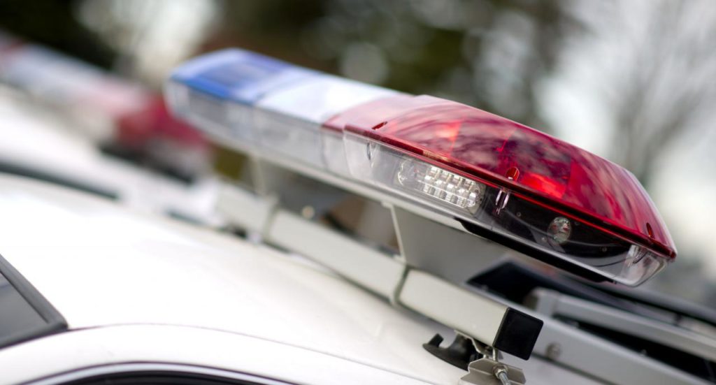 Deux hommes en état d’ébriété au volant d’une voiturette de golf