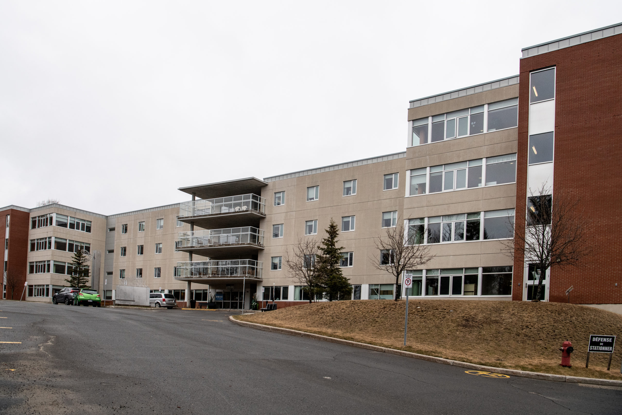 Quatre décès au CHSLD de Ste-Agathe et 40 cas confirmés | L'info du ...