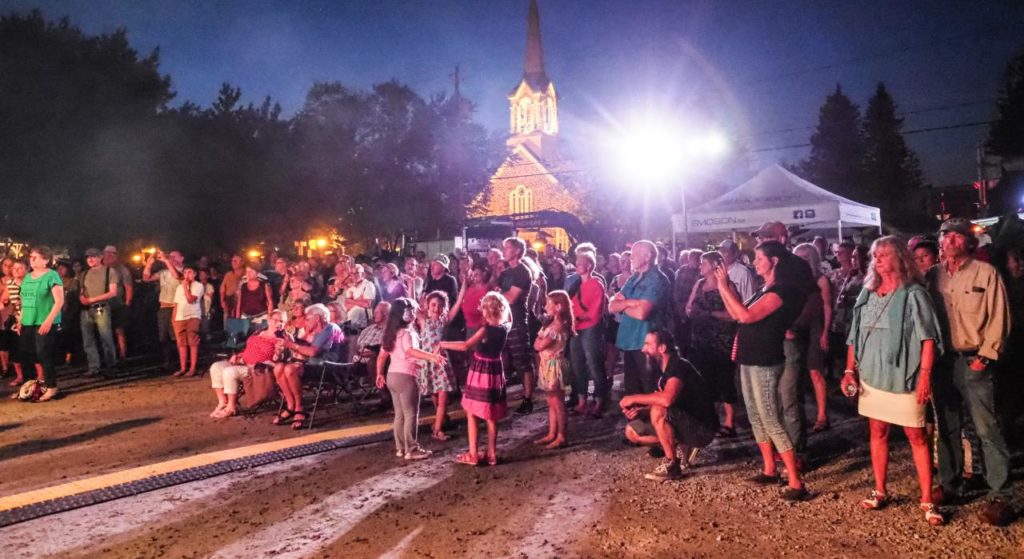 Une Fête de l’été chaude, chaude, chaude au centre-ville