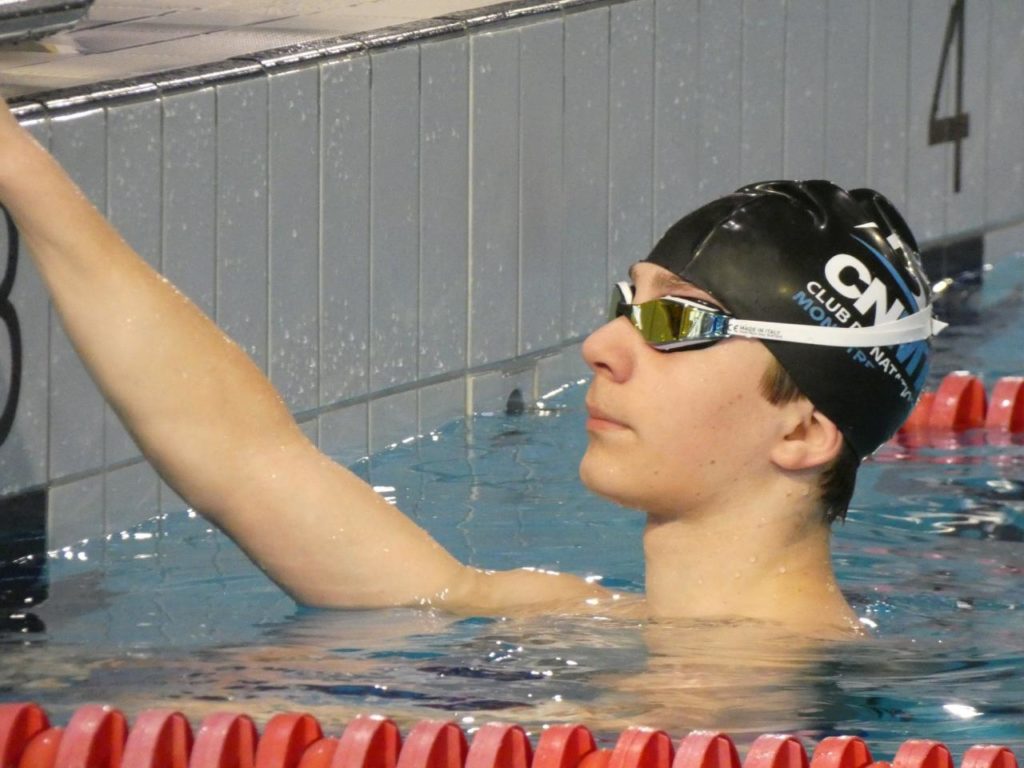 Alex Bertrand fait sa marque avec le Club de natation de Mont-Tremblant