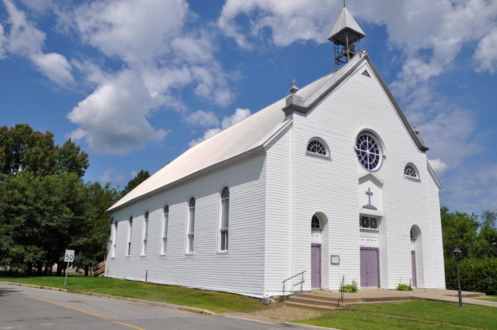 Amherst fait une offre d’achat pour l’église Saint-Rémi