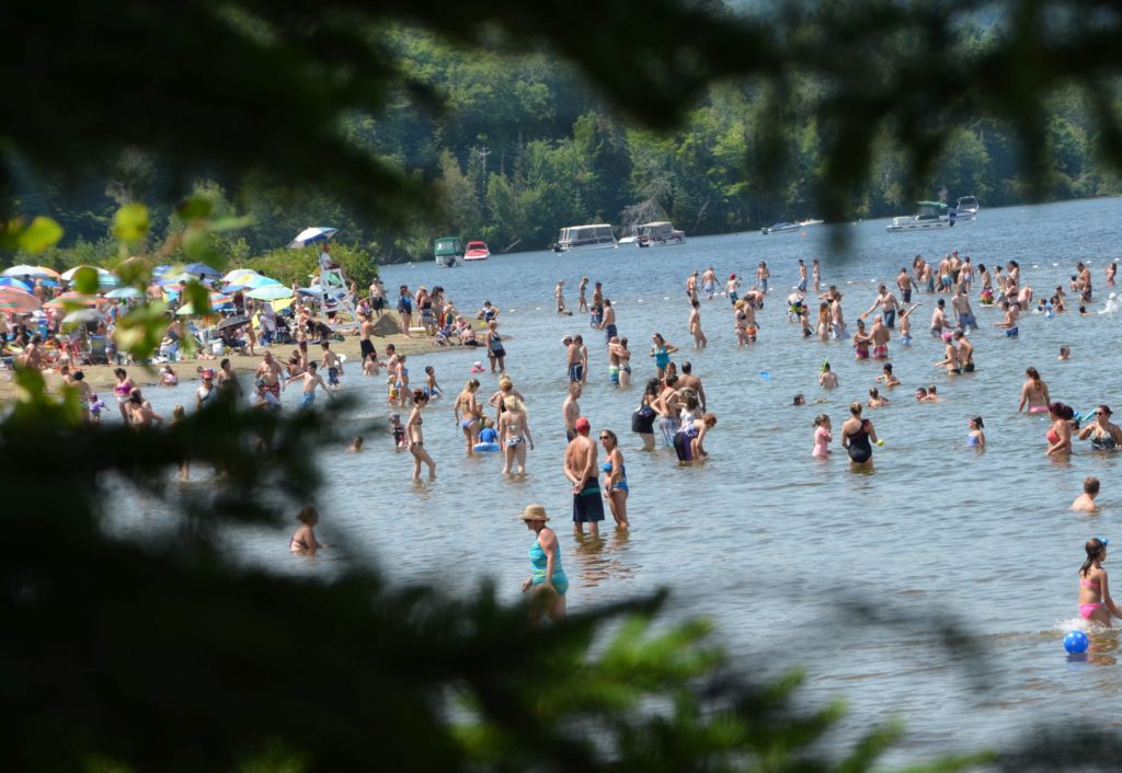 Beau bulletin pour les plages de Mont-Tremblant