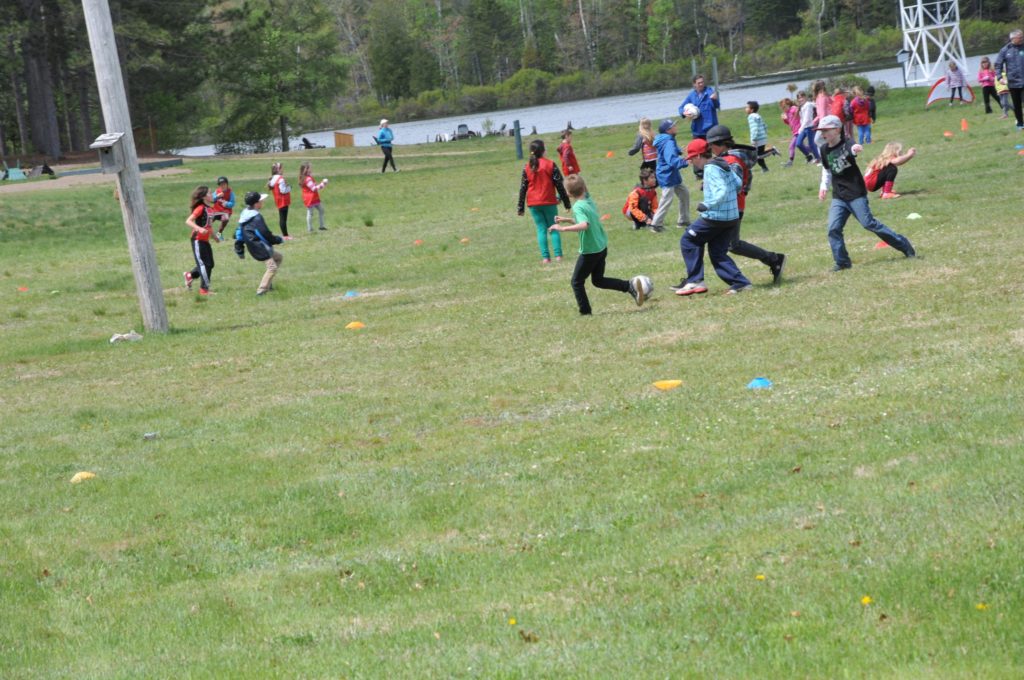 Plus de 400 élèves s’amusent au Domaine