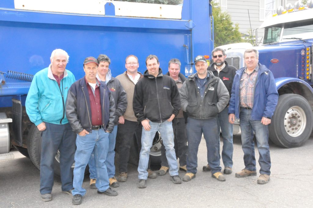 Les camionneurs artisans veulent sauver leur gagne-pain