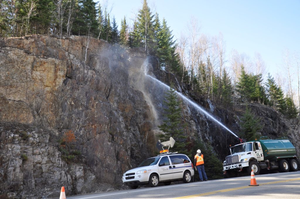 Travaux d’écaillage sur la montée Ryan