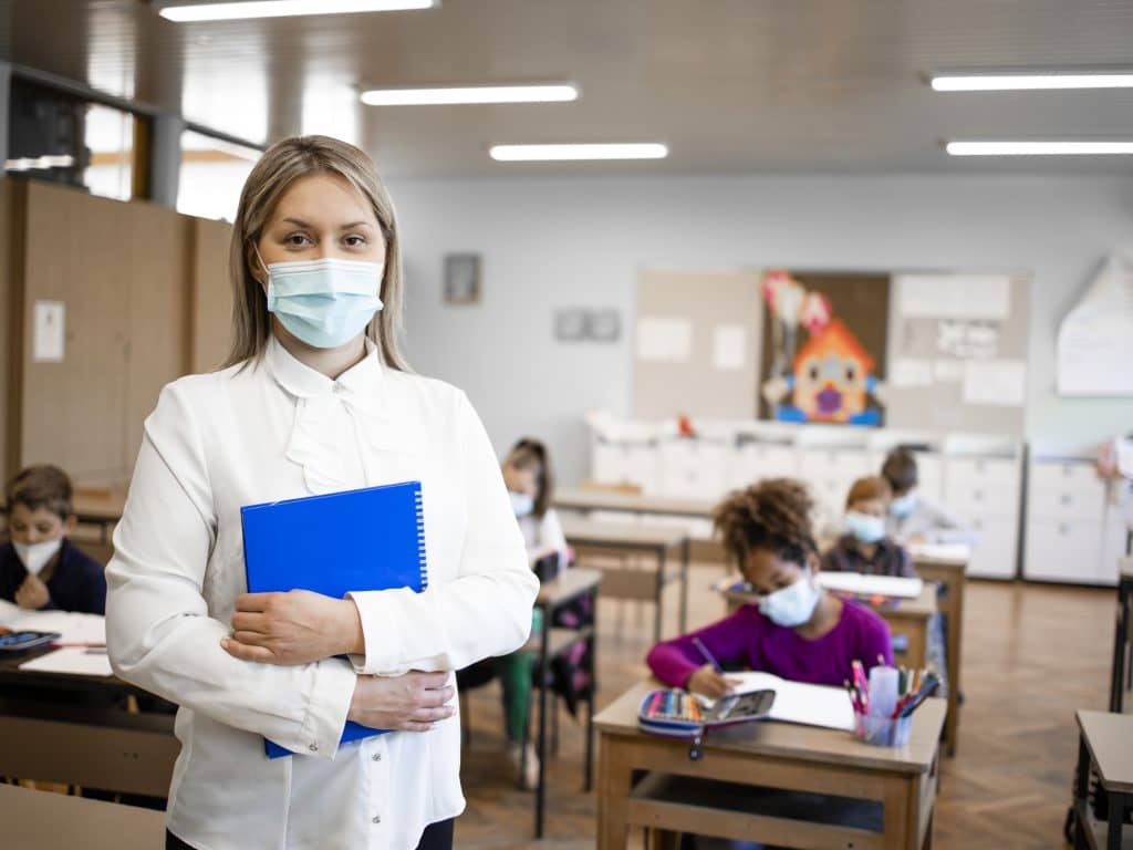 Les écoles rouvrent et le couvre-feu sera levé