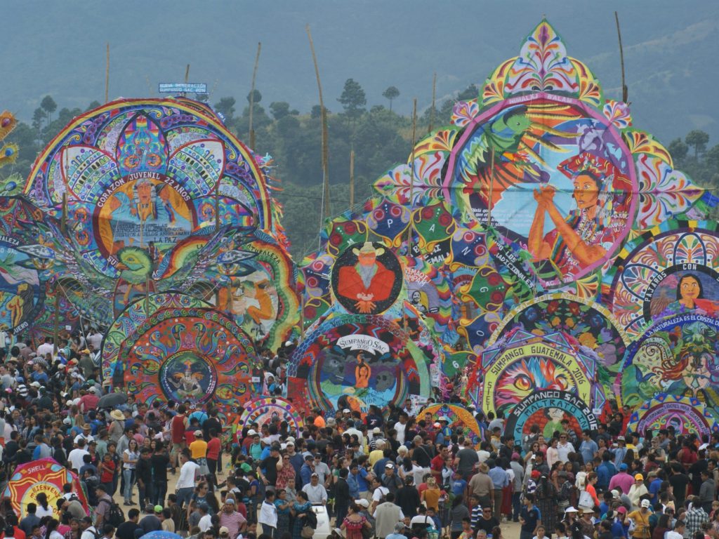 La Fête des morts au pays quiché (Guatemala)