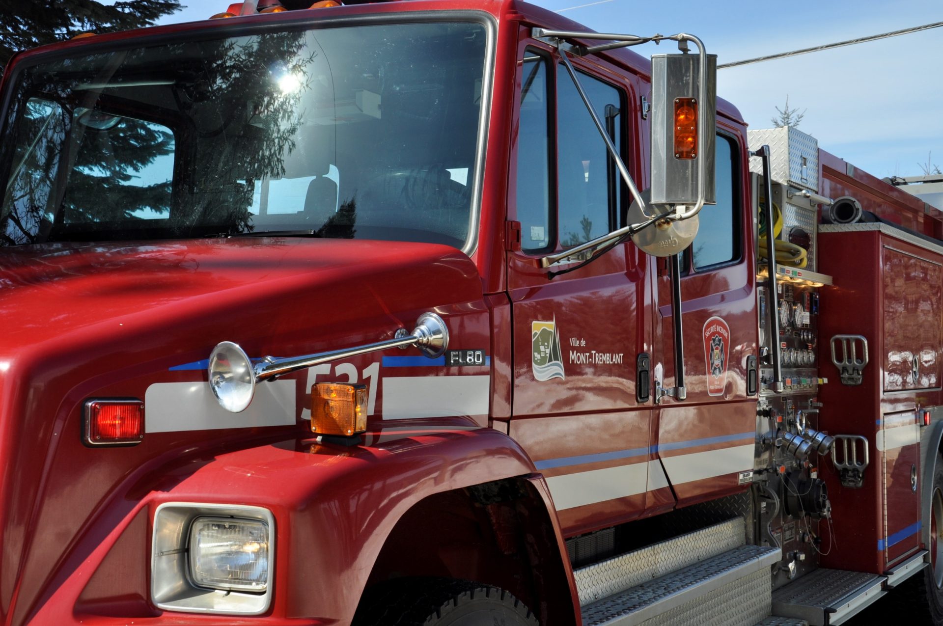 Un Incendie Ravage Un Bâtiment Résidentiel à Mont Tremblant L Info Du Nord Mont Tremblant