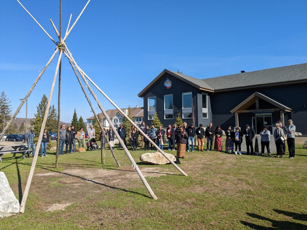 Grand pas pour la recherche archéologique avec le colloque de Mont-Tremblant