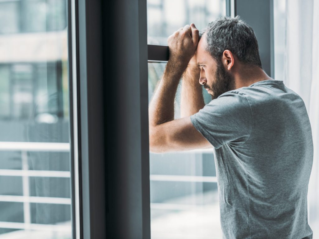 Reconnaître les signes de détresse pour mieux lutter contre le suicide