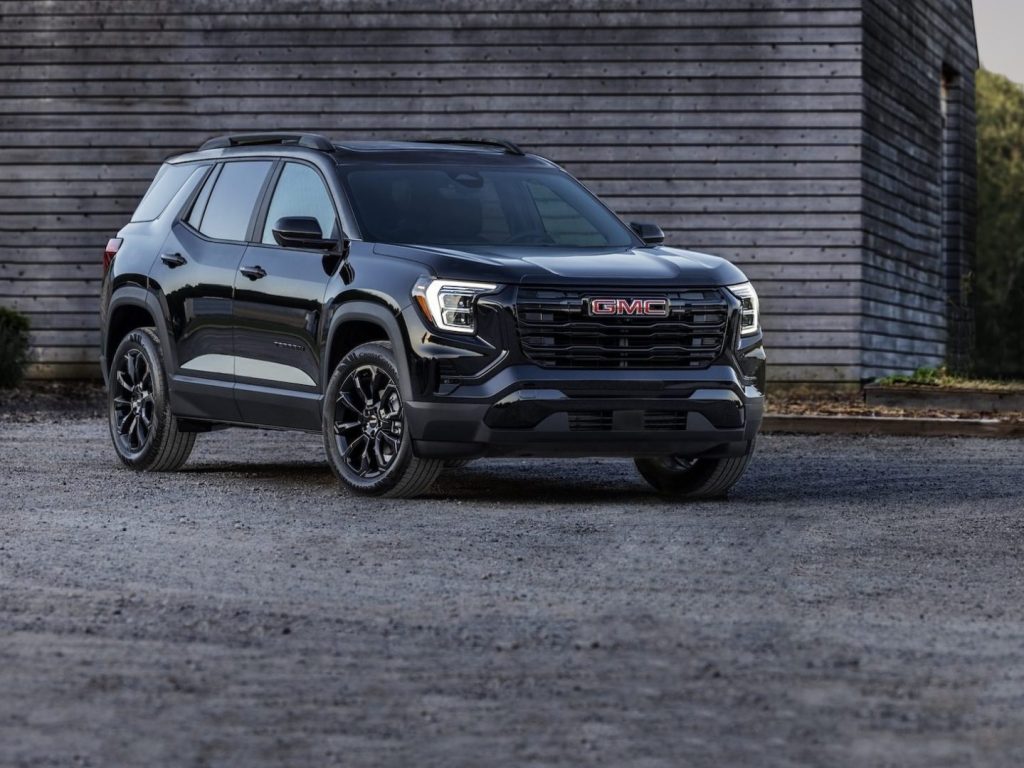 Le GMC Terrain 2025 arrive avec moins de versions, mais plus d’équipement